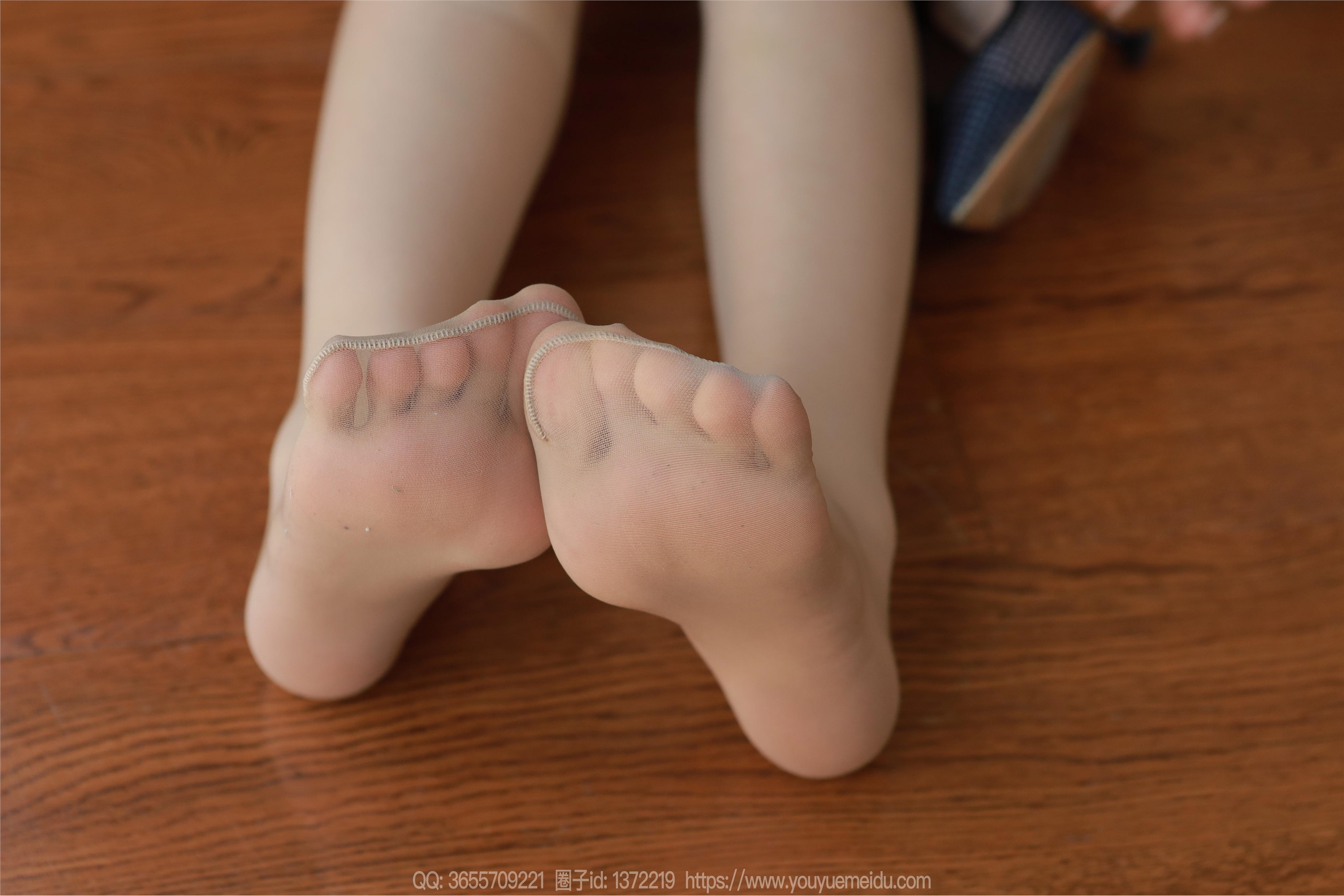 IESS异思趣向  2024.04.10 丝享家 1712 小金《高叉旗袍》